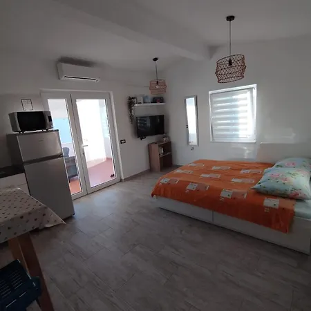 شقة Apartman Narcisa